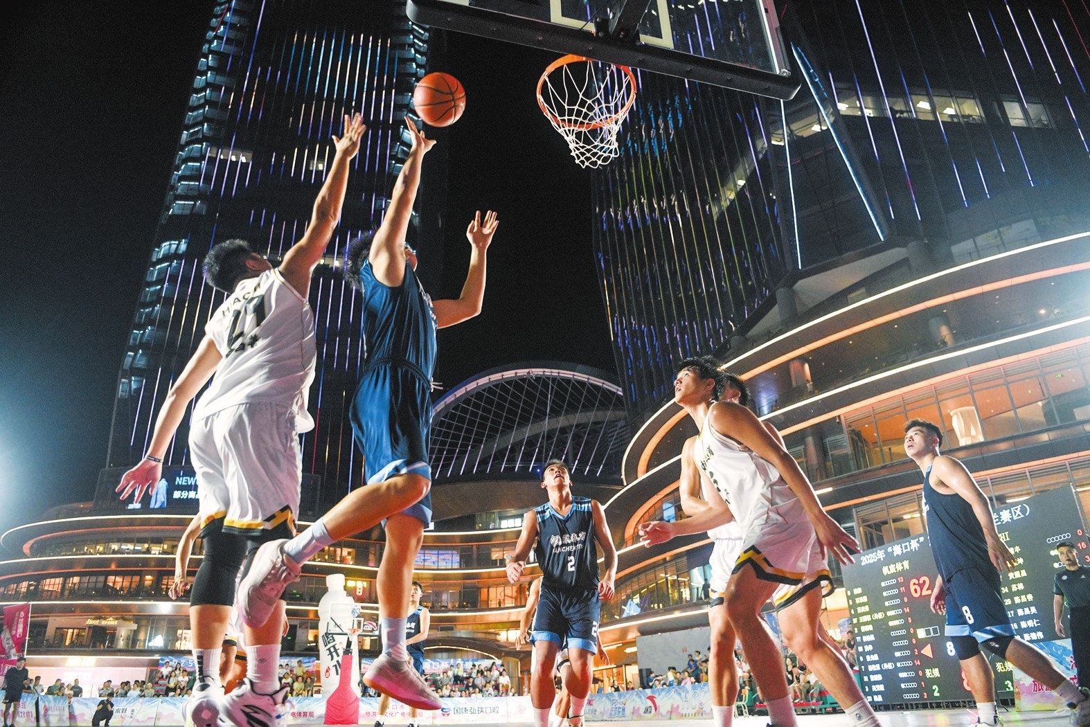 篮球职业生涯风光收官,球员赛场告别 篮球职业生涯风光收官,球员赛场告别