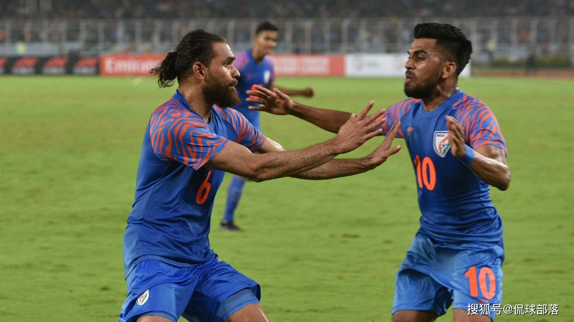 印度队完胜泰国队,黄鸭组合关键制胜 印度队完胜泰国队,黄鸭组合关键制胜