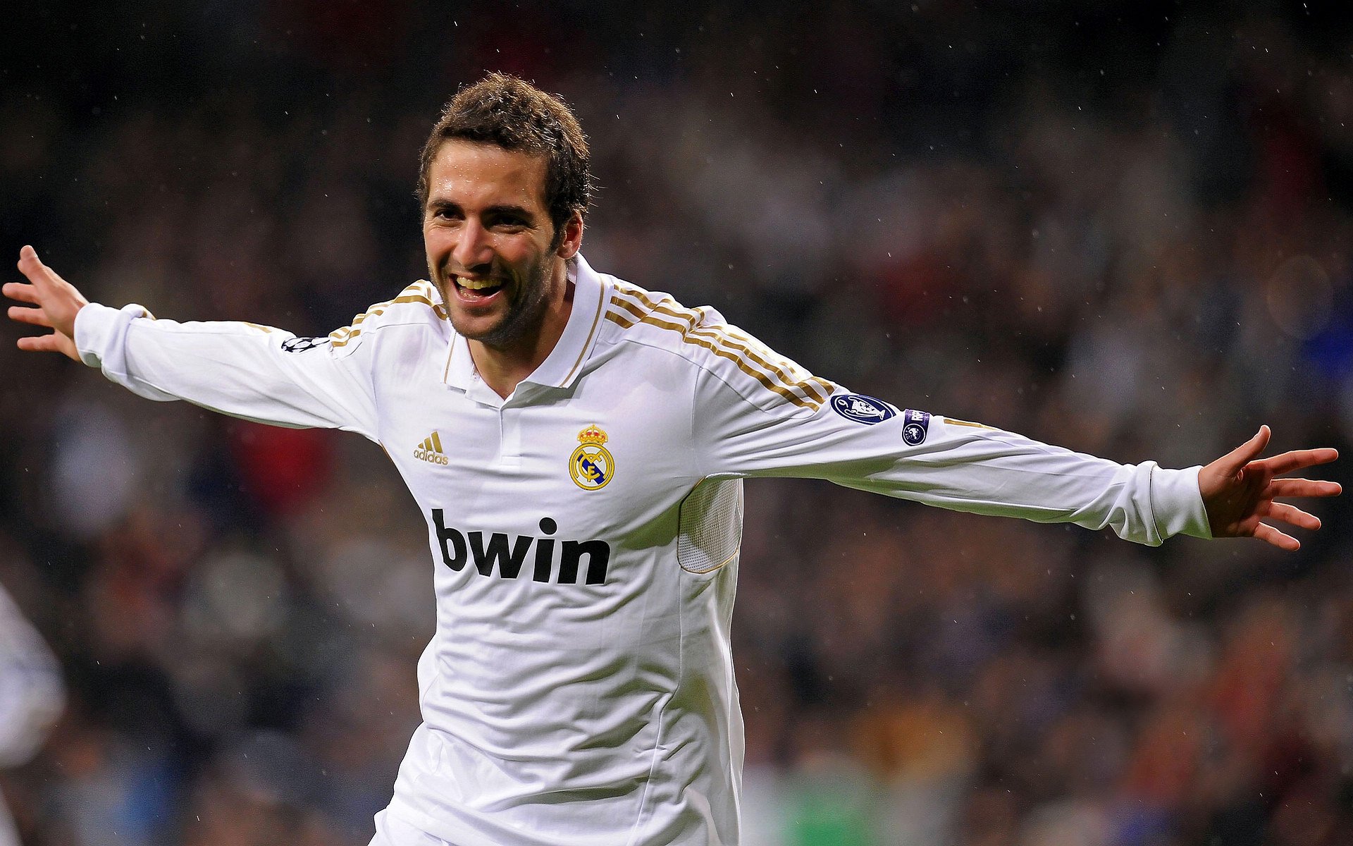 北欧神话破灭！摩纳哥3-0稳擒冰岛，孙兴慜统治级表现锁定全场最佳