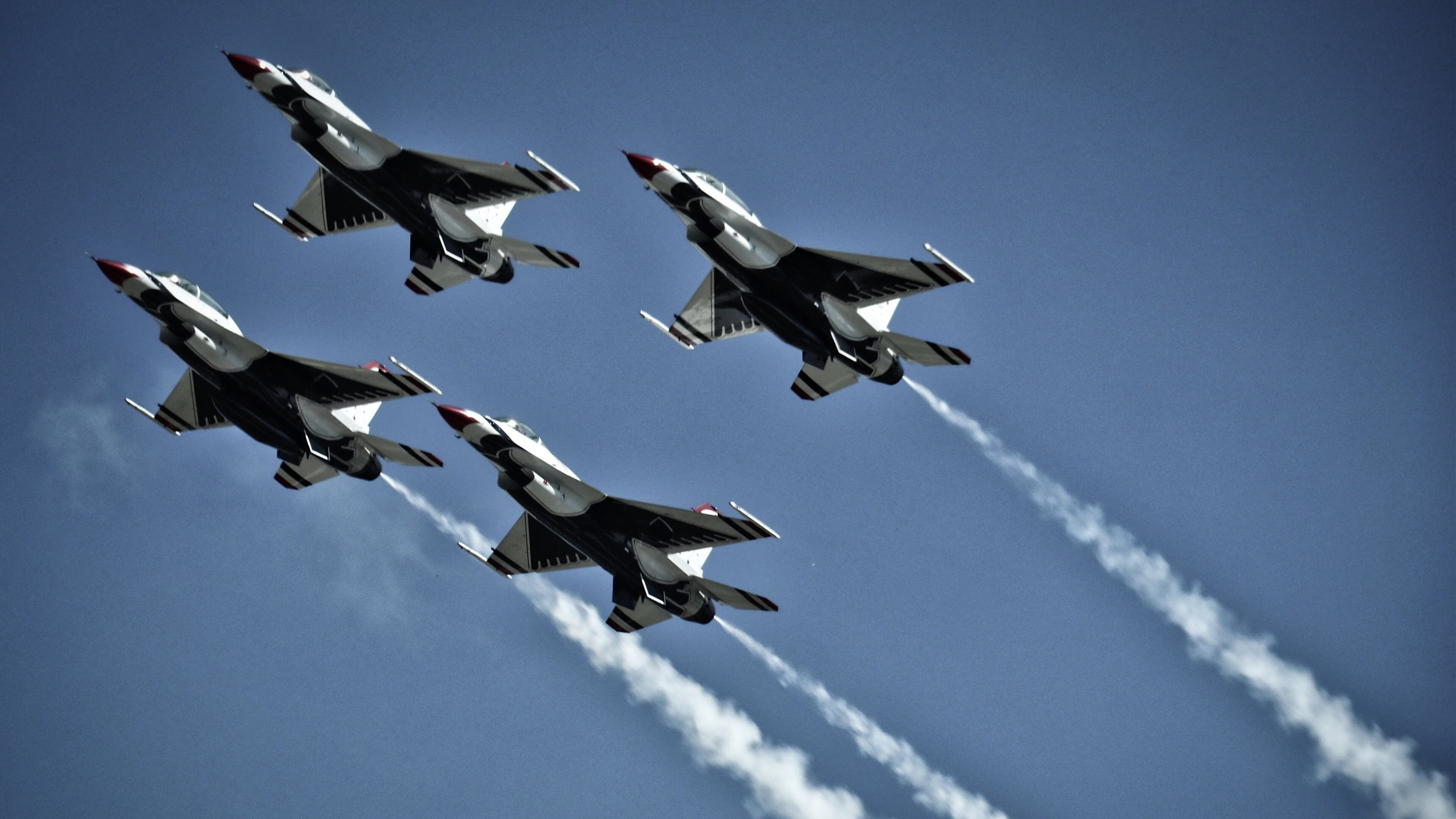 巨星与黑马的共舞,迪巴拉爆发闪耀友谊赛,马里强势晋级剑指厄瓜多尔