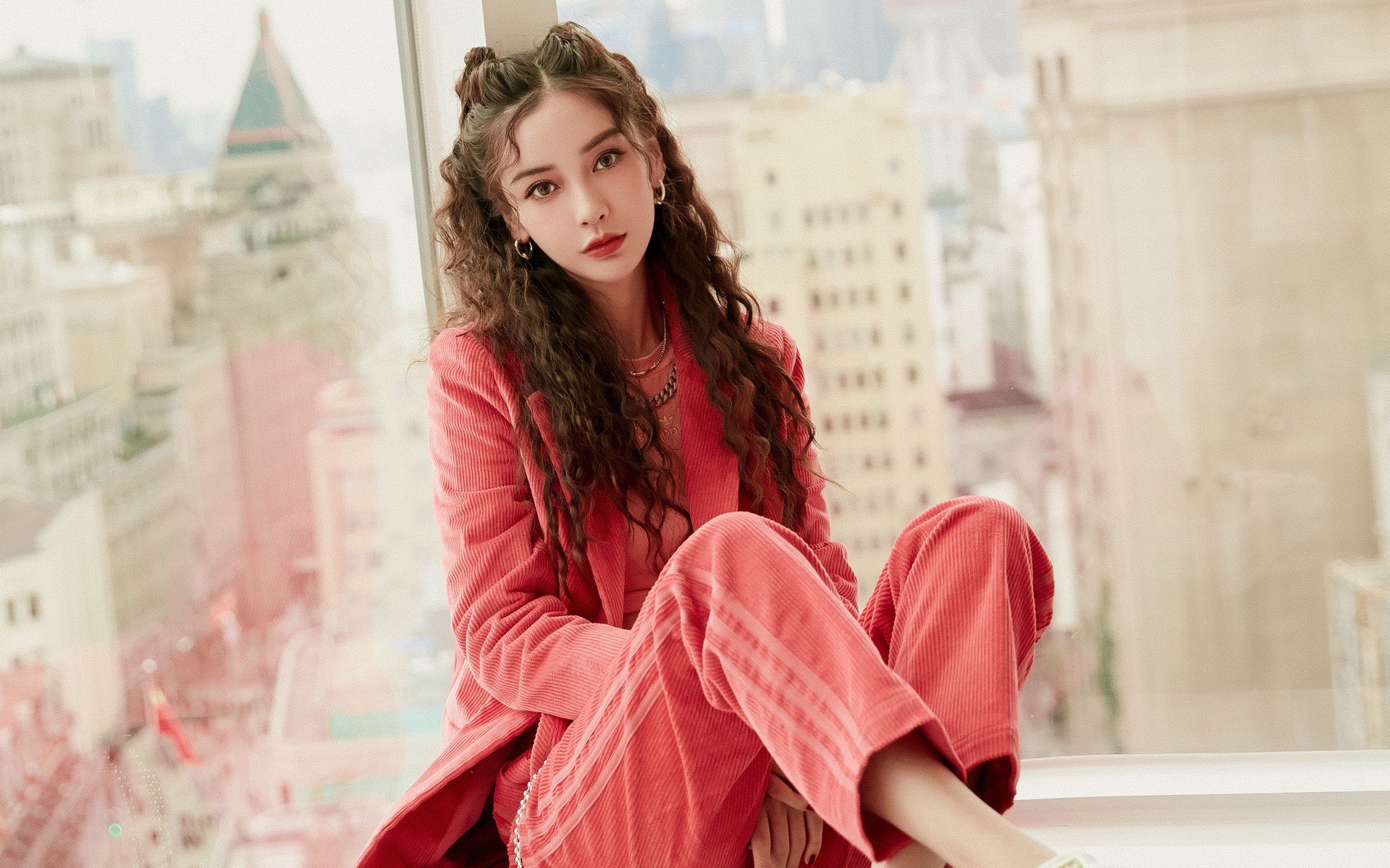 开云平台-冰与火之歌，新疆队钢铁防线封锁费城，范弗利特单骑救主点燃赛场